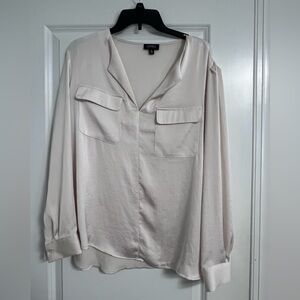 Jones New York Soft Champagne Long-Sleeve Pocket Blouse